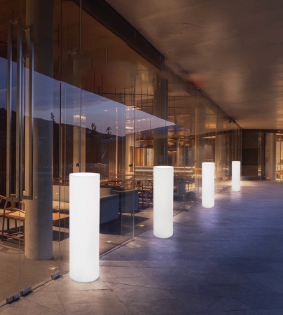 Светильник Цилиндр 16х36 питание от АКБ, RGB Светильник Цилиндр 16х36 питание от АКБ, RGB